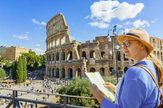 Private Full Day Limo Tour of Iconic Sights in Rome