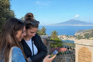 Secrets of Sorrento: Self-Guided Scavenger Hunt & Walking Tour