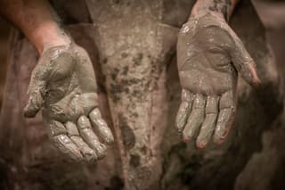 Pottery Class with a Local Artisan close to Montepulciano