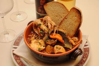 Livorno Premium Golf Cart Market Tour and Cacciucco Lunch