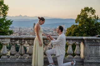 Private Photo Shoot in Florence with a Local Photographer