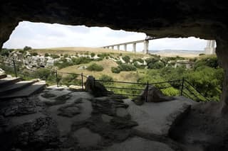 Tour of the Crypt of Original Sin