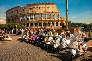 Dolce Vita Vespa Tour
