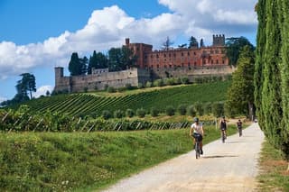 2-Day E-Bike Tuscany Tour from Florence to Siena