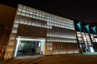 Continental Urban Art Hotel