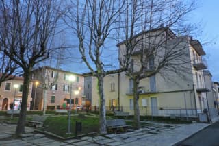 Maison Bury