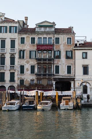 Riva del Vin BOUTIQUE HOTEL