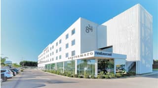 8Piuhotel