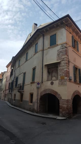 La Casa sui Portici