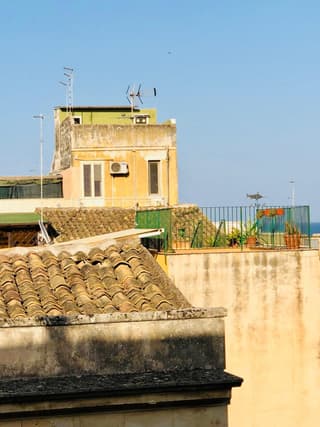 Casa Sikania