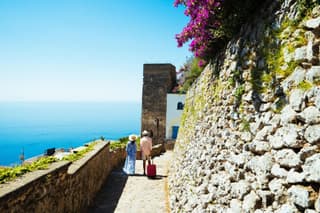 Sea View Villa in Ravello with lemon pergola, gardens and jacuzzi - Ideal for elopements