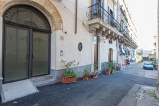 Conte Federico Apartments
