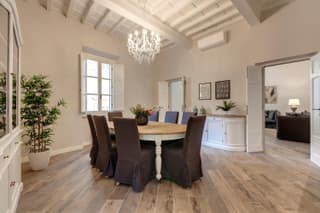 Lambert Apartment