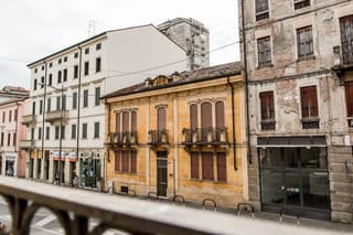 INTERO APPARTAMENTO nel cuore di VICENZA