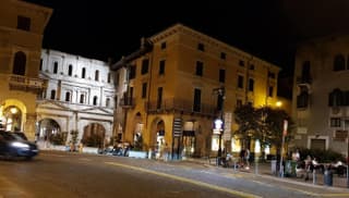 Verona Romeo's Eye