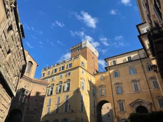 Monti Apartments - My Extra Home