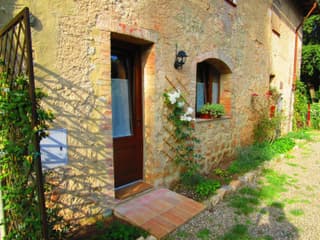 Il Mandorlo di Monteriggioni