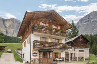 Chalet Crepes De Sela