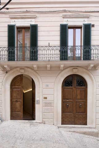 B&B Costa Masciarelli - Suite affrescate a due passi dal Duomo