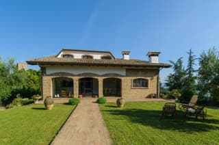 Villa Mery, sui colli della riviera di Rimini
