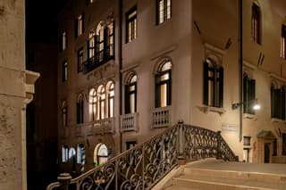 Eight Venezia