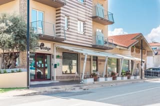 Hotel Prestige