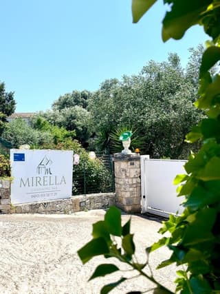 Mirella Charming