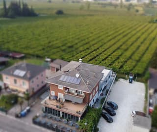 Rolly - Rooms & Restaurant