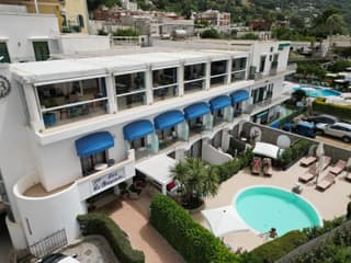 Bougainville Luxury Boutique Hotel