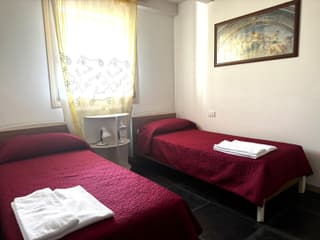 Casa Vacanze IL PORTICCIOLO - Manerba del Garda