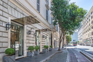 Hotel Isa