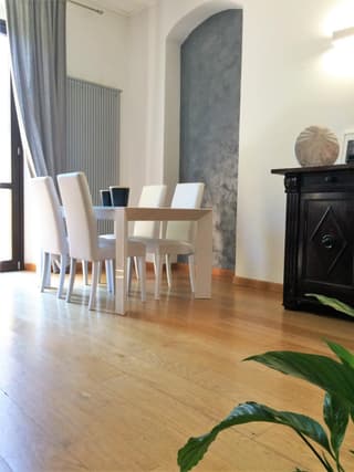 Flat 81