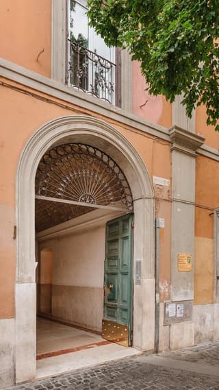 Etruska luxury Trastevere Guesthouse