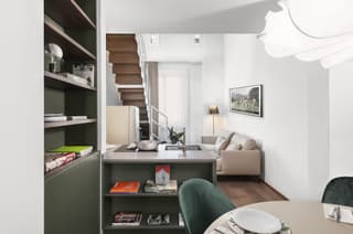 Cavour Deluxe by Mmega