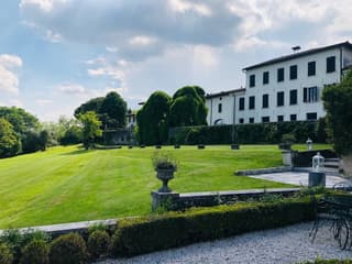 Hotel Villa Policreti